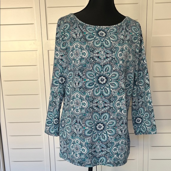 Talbots Tops - Talbots Blue and White Mandala Print 3/4 - Sleeve Tee Sz M